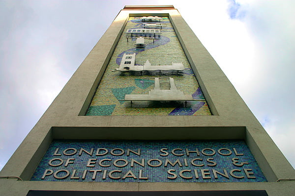 &nbsp;LSE: the St Clement's Building on the corner of Portugal Street and Clare Market.&nbsp;Photo taken by Jan Adriaenssens